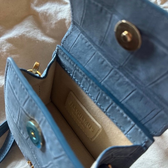 JACQUEMUS Le Chiquito Bag in Croc-Embossed Leather - Picture 11 of 12